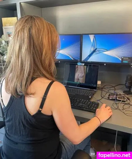 Masquer Aidavip OnlyFans Thumbnail #yUrp8cK8mt