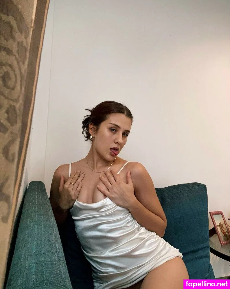 alyneah, masseusealine Nude Leaked OnlyFans Photo #4byhAD5VXG