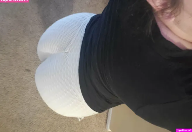 Massiveassmegfree OnlyFans Thumbnail #pd4rWQlDrd