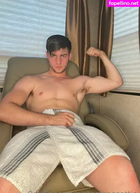 Master Scottie OnlyFans Thumbnail #41pzc3F78U