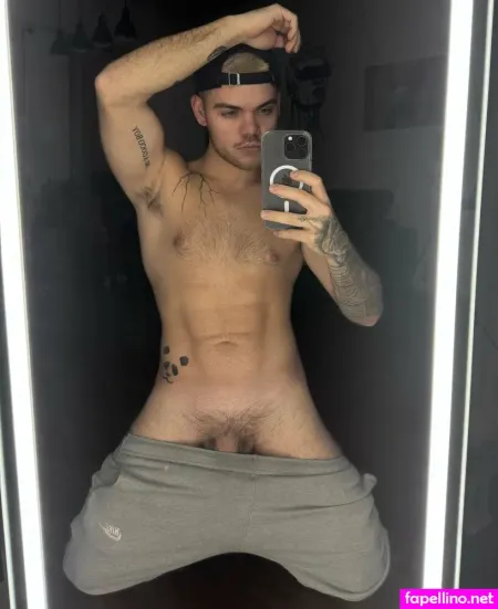 Masterontwinks OnlyFans Thumbnail #Irt1LUeaXm