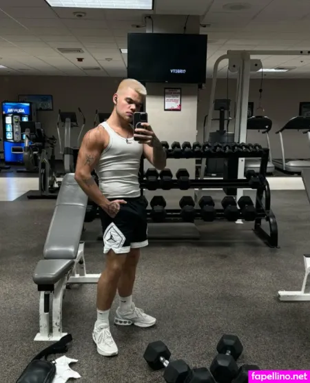 Masterontwinks OnlyFans Thumbnail #LXVf3vWFav