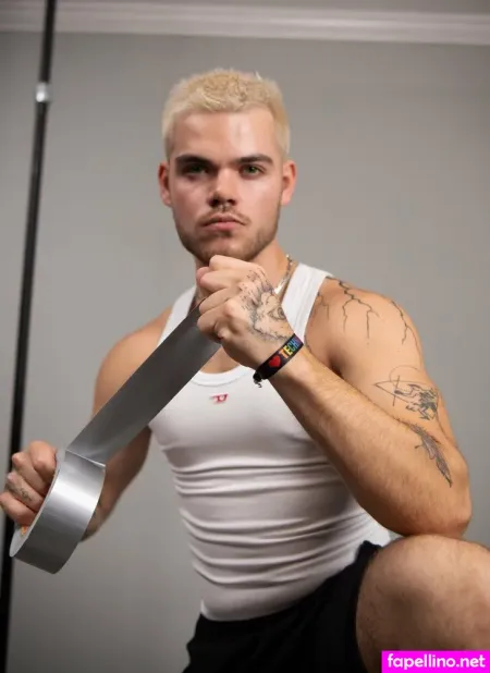 Masterontwinks OnlyFans Thumbnail #o7Y4Hh19iY