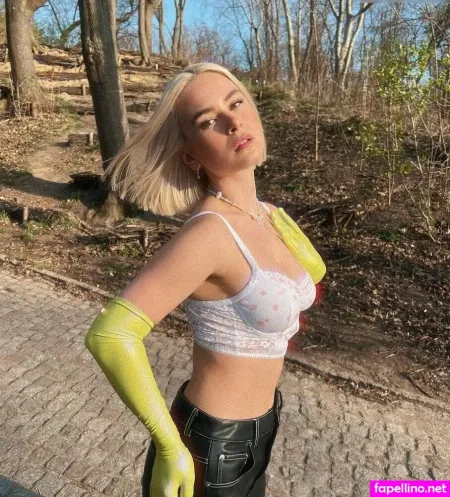 Mathea OnlyFans Thumbnail #hjtPL3mzEE