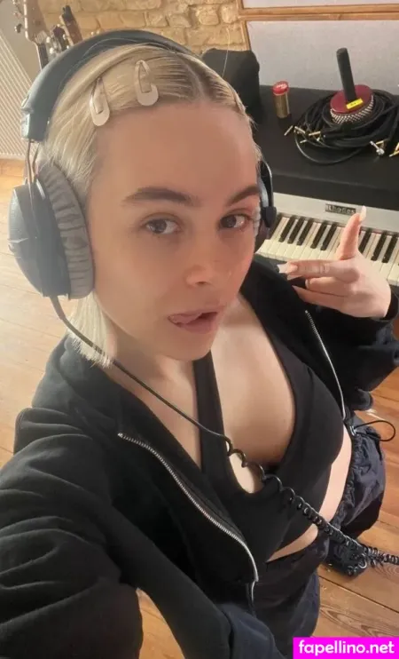 Mathea OnlyFans Thumbnail #r6K5WNJzse