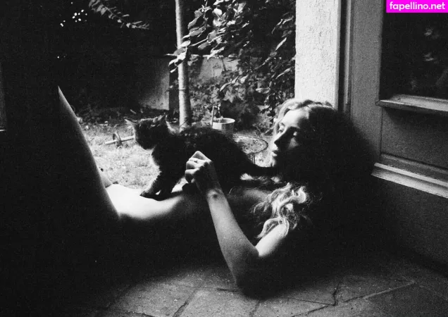 Mathilda Galmot OnlyFans Thumbnail #8wB2ItcT9o