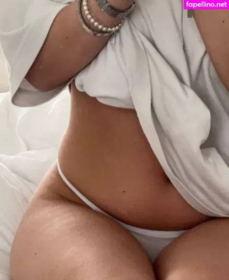 Mathilda Mkh OnlyFans Thumbnail #8TZoMFoR2v