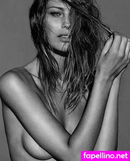 Mathilde Ghler OnlyFans Thumbnail #hV2anhetEe