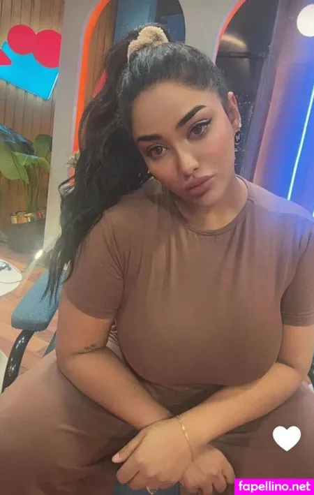 Mathira M OnlyFans Thumbnail #3wFK3qB521