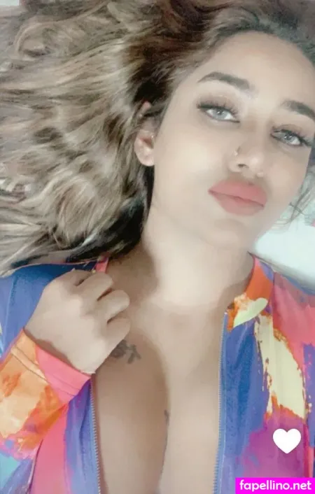 Mathira M OnlyFans Thumbnail #v9Hb9Wj0oZ