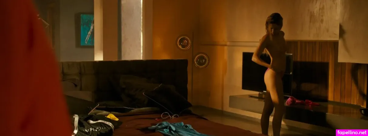 Matilda Lutz OnlyFans Thumbnail #oYi2xrsIEY