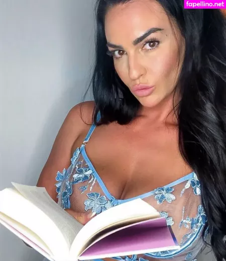 Matilda Marshall OnlyFans Thumbnail #g7dd3SN0YX