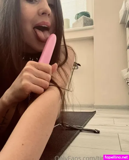 Matildafox69 OnlyFans Thumbnail #nbI9FF2SAs