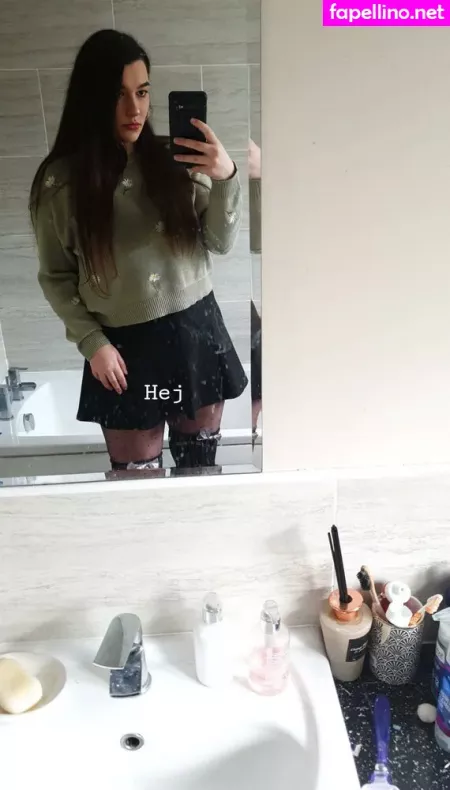 Matildaluciabovo OnlyFans Thumbnail #tnatPnGN7Q