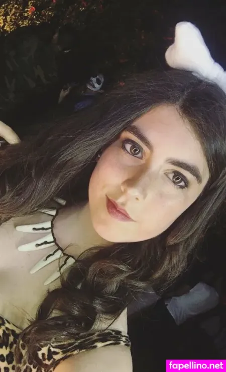 Matilde Leon OnlyFans Thumbnail #e3S9g7pokS