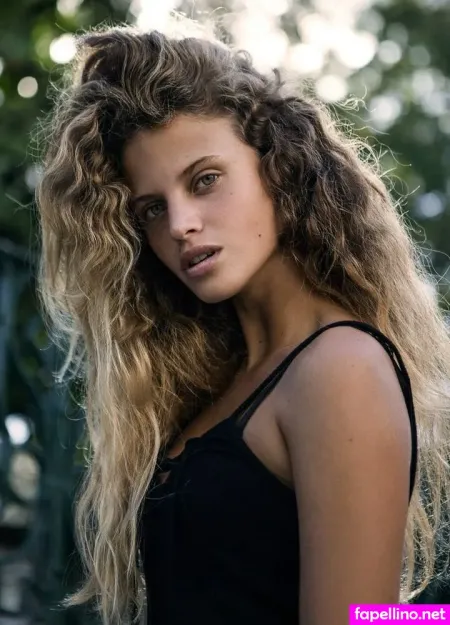Matilde Reymao OnlyFans Thumbnail #TVFpRTggKi