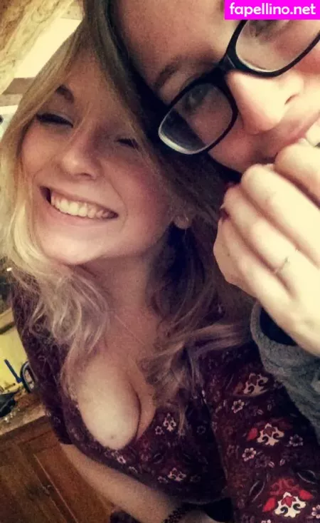 Maton Twins OnlyFans Thumbnail #TtL29aEooM