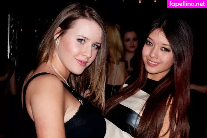 Maton Twins OnlyFans Thumbnail #t2abkZCOcw