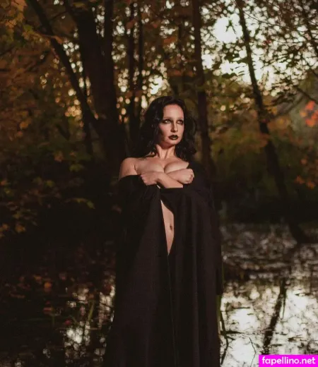 Matreya Scarrwener OnlyFans Thumbnail #yuoD05BriA