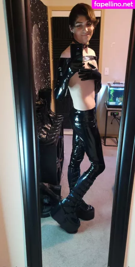 Matteleather OnlyFans Thumbnail #0QSUt2QtSX