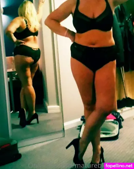 Matureblondewife OnlyFans Thumbnail #ZM5Sg76pk7