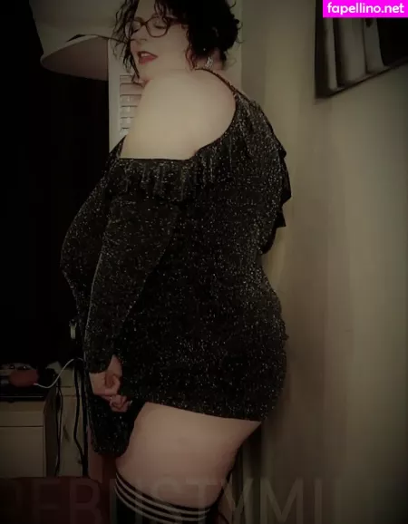 Maturebustymom OnlyFans Thumbnail #haRj6BxB09