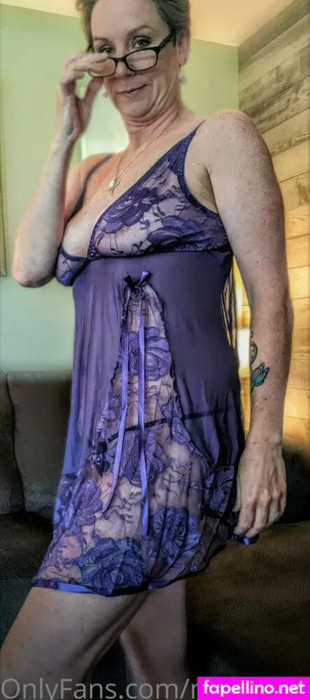 Maturemomfree OnlyFans Thumbnail #ey2HghCTEt