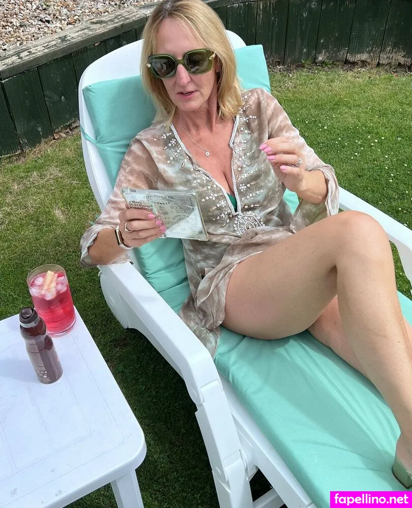 maturesexyemily Nude Leaked OnlyFans Photo #1Gl2YoP2rC