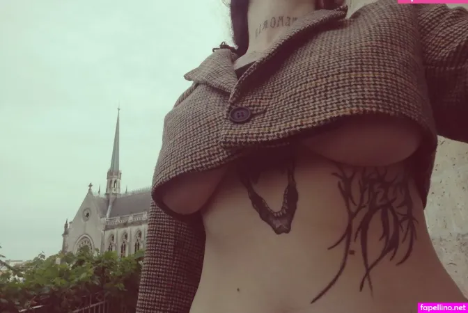 Maudit Lundi OnlyFans Thumbnail #7oAZGOU8MR