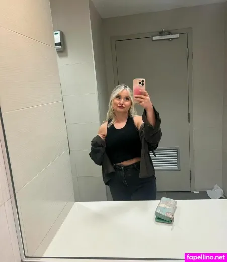 Maura London OnlyFans Thumbnail #Pr8S1IZrhs