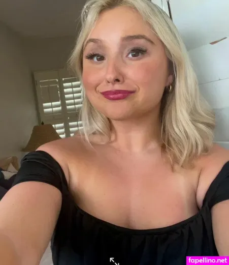 Maura London OnlyFans Thumbnail #hnQ19KcxNX