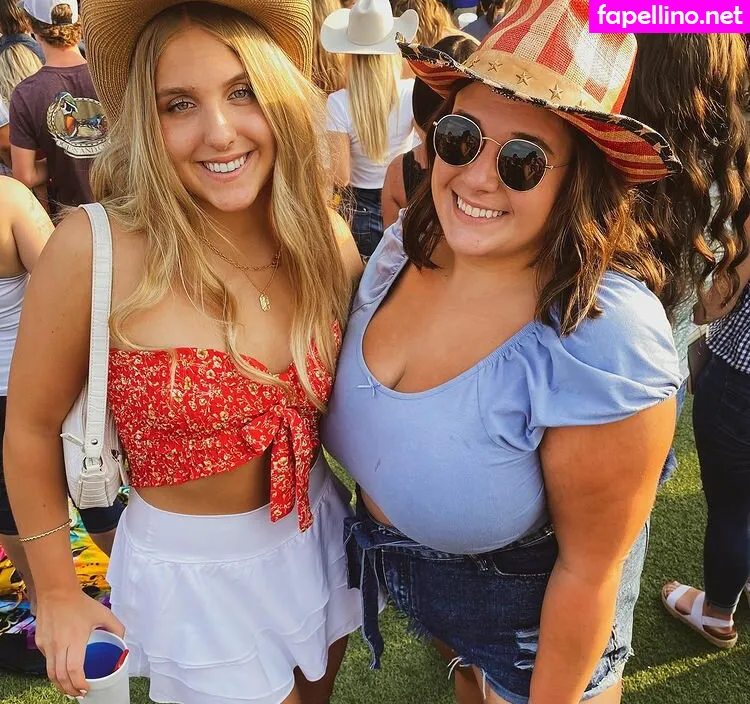 maurahiggins, pennyliciouss Nude Leaked OnlyFans Photo #OOR9MgC4A7