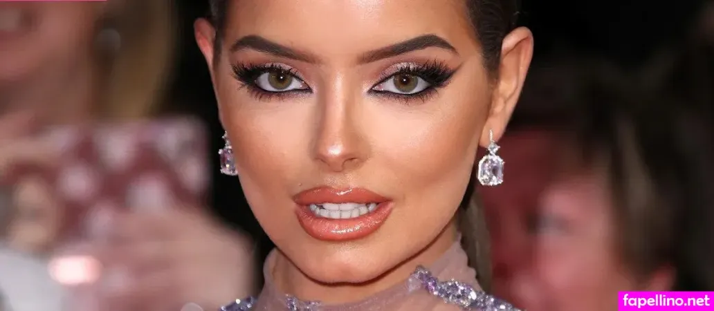 Maurahiggins OnlyFans Thumbnail #sHgAInZCh6