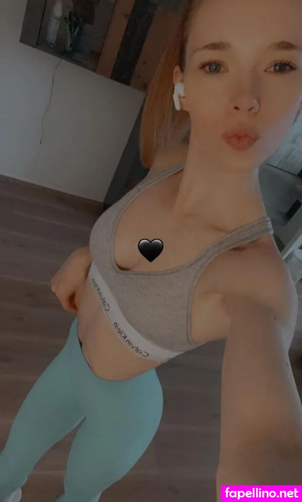 emilyfroede Nude Leaked OnlyFans Photo #0WRFmZz5z0