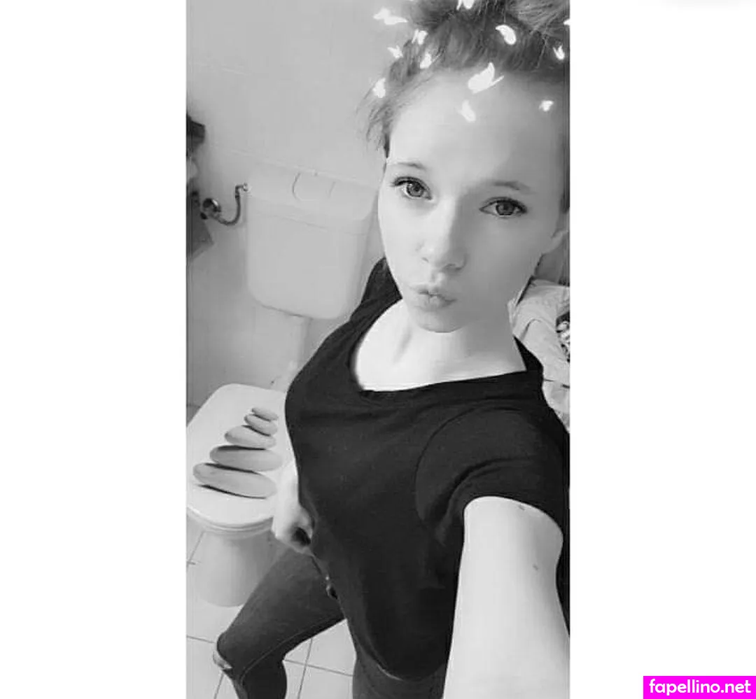 emilyfroede Nude Leaked OnlyFans Photo #KeVrU0UtBi