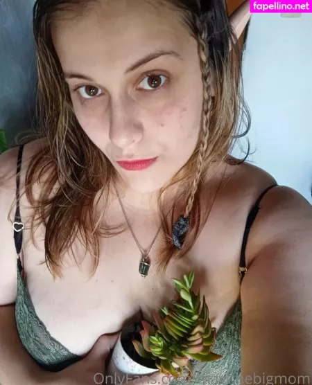 Mavithebigmom OnlyFans Thumbnail #pAqSjmrumB