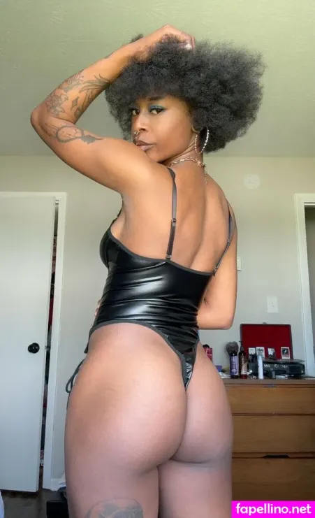 Mawliee OnlyFans Thumbnail #Jx5g8kukhr