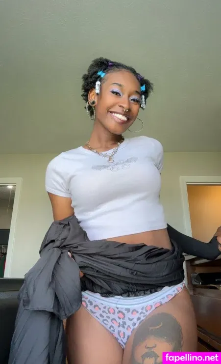 Mawliee OnlyFans Thumbnail #NLPEElLhKS