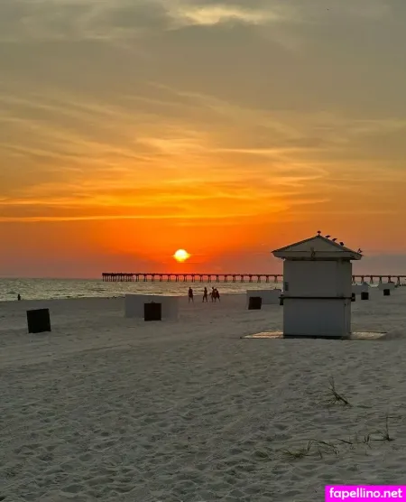 Max Is Hot OnlyFans Thumbnail #XgH0jscamj