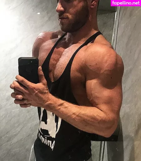 Maxeatsellie OnlyFans Thumbnail #YHIuZmS7yj