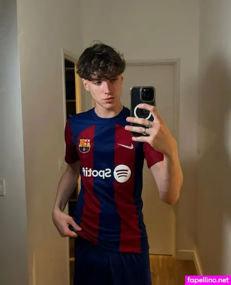 Maxence Free OnlyFans Thumbnail #1wJBLMK4mb