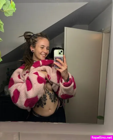 Maxes OnlyFans Thumbnail #ZNTv2Uzjsc