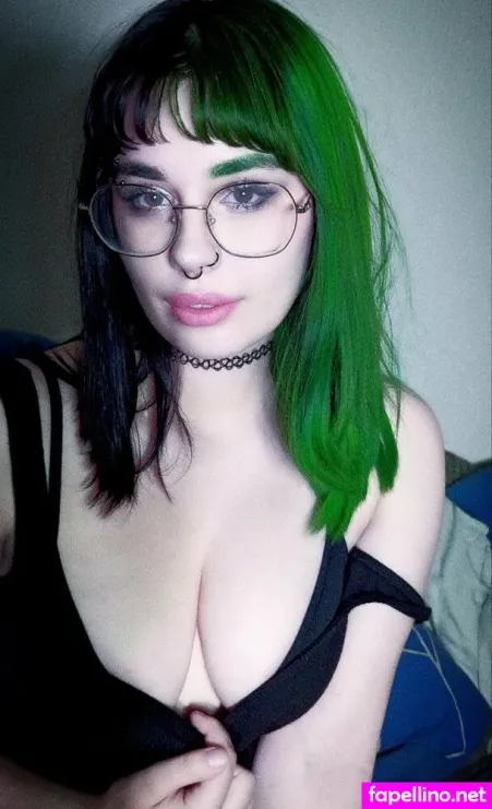 Maxieisfree OnlyFans Thumbnail #AZ7QakK0Sx