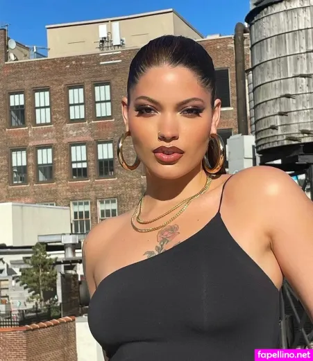 Maxine Ashley OnlyFans Thumbnail #LEsKoFrk9D