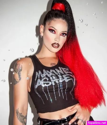 Maxine Ashley OnlyFans Thumbnail #RCzqhiUUaL