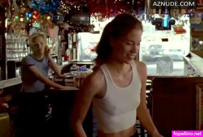 Maxine Bahns OnlyFans Thumbnail #c2TWpCb0B2