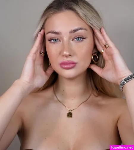 Maxine Reuker OnlyFans Thumbnail #deoRC0DUe9