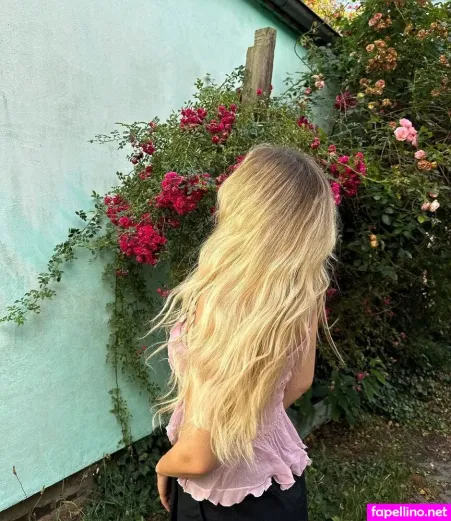 Maxine Reuker OnlyFans Thumbnail #tuQ1OizuY8