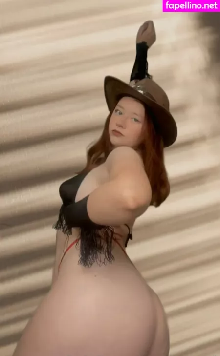 Maxineaurora OnlyFans Thumbnail #dwFbgYIg1j