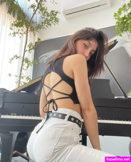 Maxinefreex OnlyFans Thumbnail #4T4dCDGEDf